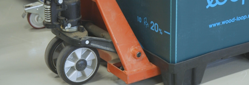 Afvalhout van meubelmakers grondstof voor Unilin